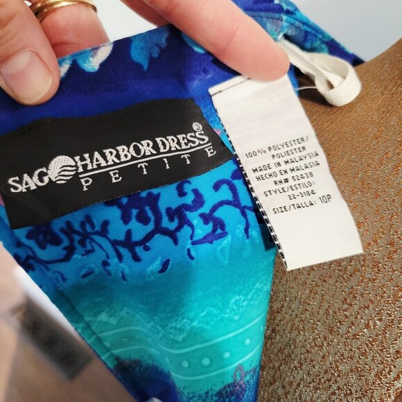 Sag Harbor Blue Waves Beachy Tropical Casual Sleeveless Dress Size 10P Short - Picture 3 of 8